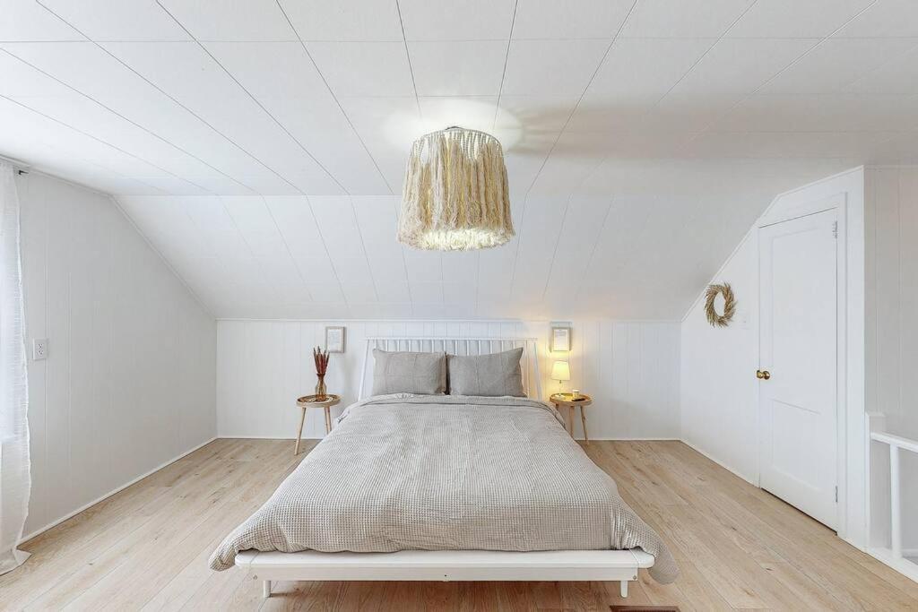 End Zone Escape-Light And Bright Hof Village Home Кантон Екстер'єр фото